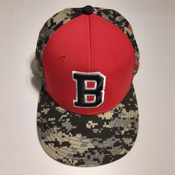 Boston Red Sox The Game Pro Fitted Military Camo Hat/Cap Size 7 1/8 GP3500 - Picture 2 of 8
